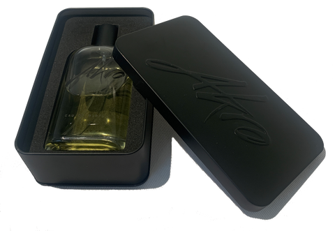 Dark - Akro (Black Tin)