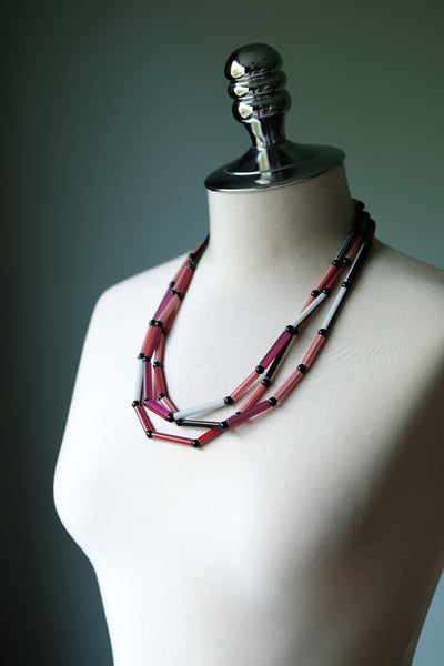 Stria Necklace Red